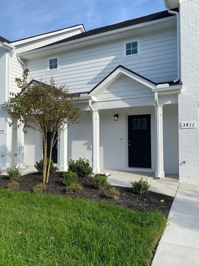 Photo - 3 BD 3.5 BA 1 Car Garage Great Location Li...