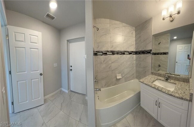 Building Photo - 4334 SW 9th Pl