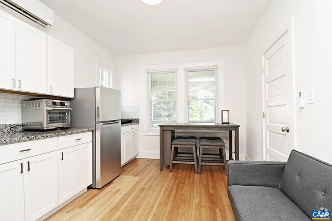 Building Photo - 2309 Fontaine Ave Ext Rental