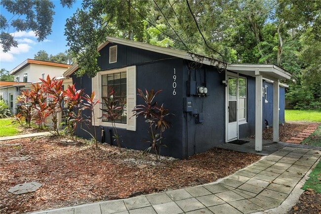 Photo - 1906 Cloverlawn Ave