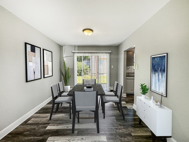 Photo - Greenwood Gardens