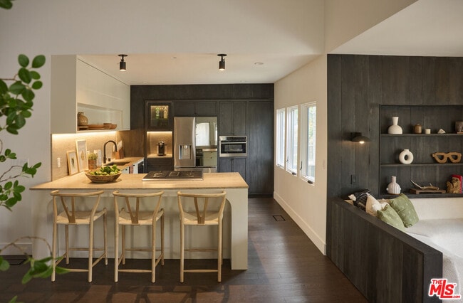 Photo - 5918 Monte Vista St