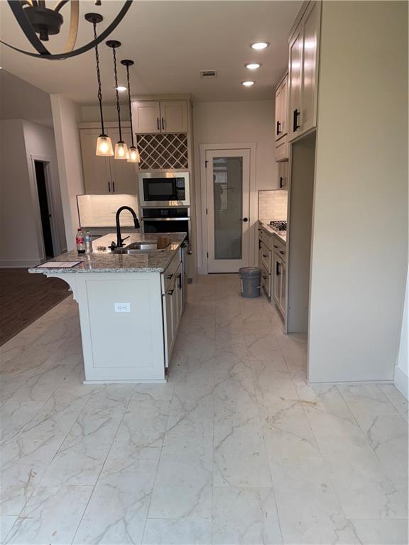 Photo - 7003 SW High Meadow Blvd