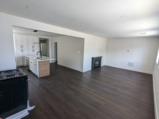 Main Livingroom/kitchen area - 2636 E Allegheny Ave Apartment Unit 1