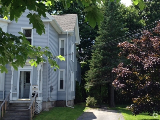 Building Photo - 184 Forest Ave Unit #2 Rental