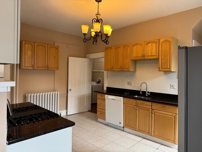 Photo - 249 Foster St Unit 1