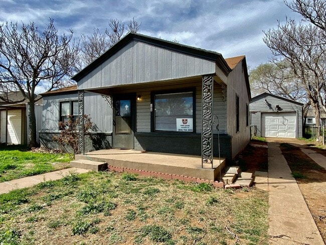 Photo - $100 off rent per month for 12 months + 50% deposit now and 50% later