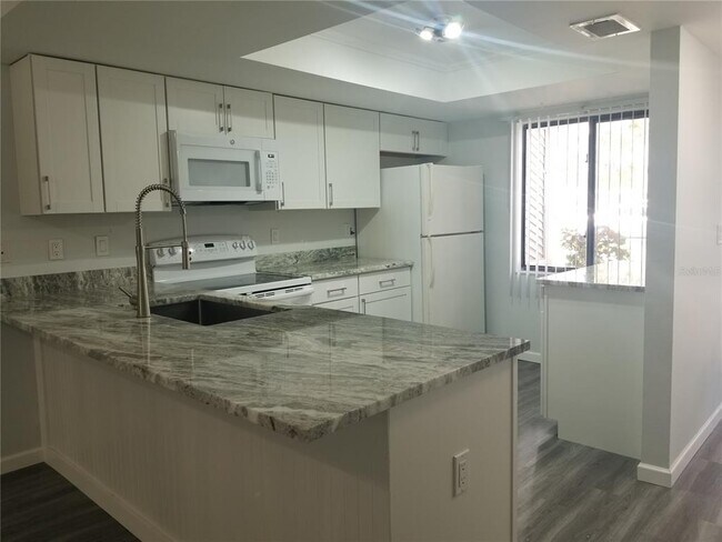 Photo - 7842 Eagle Creek Dr Unit 7842
