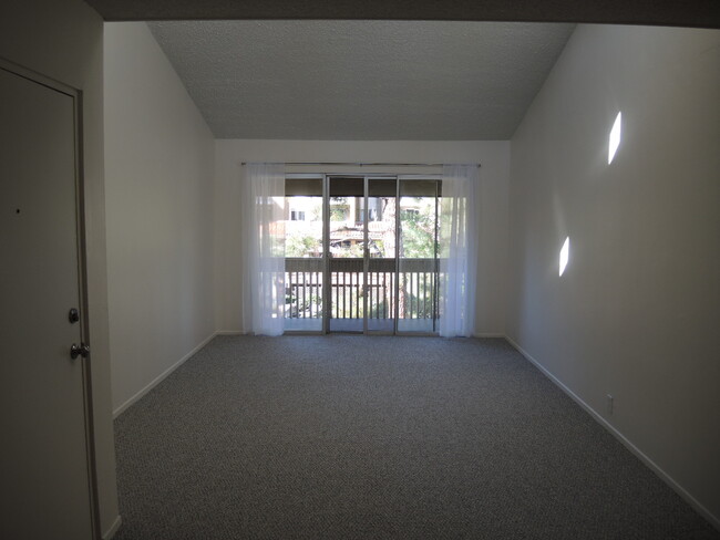 Photo - 1855 Diamond St Unit 303