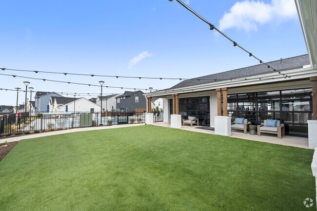 Event Lawn - YardHomes Trailside