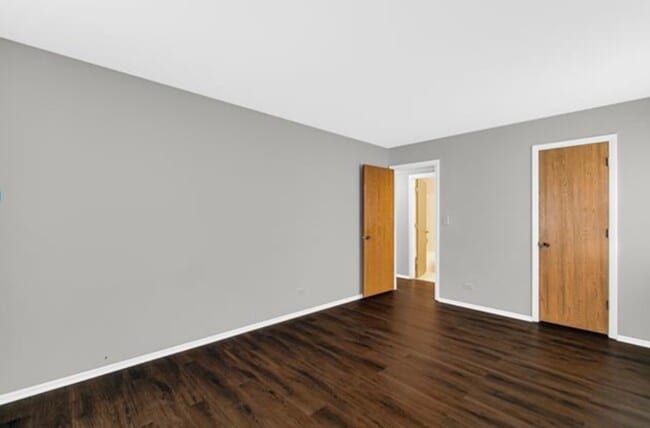 Photo - 609 Hanover Ct Unidad W1