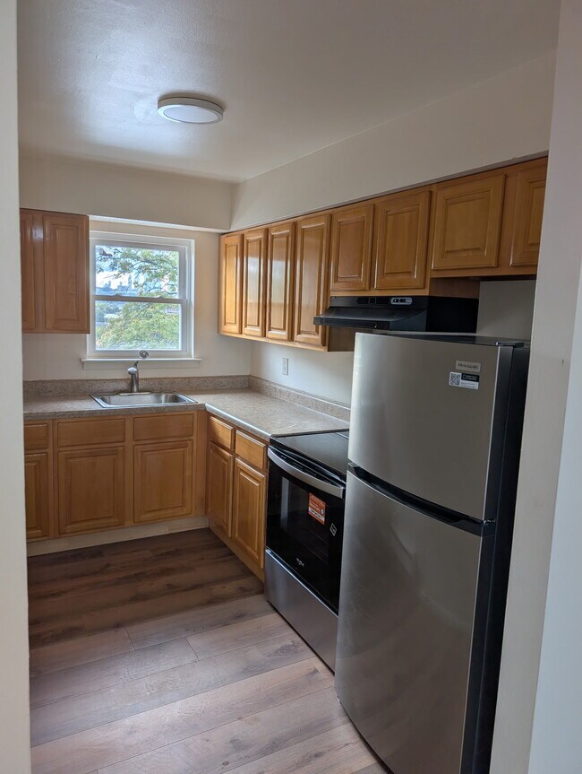 Photo - 732 County Ave Unit 1