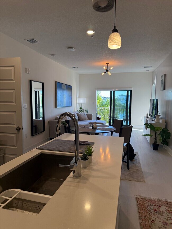 Photo - Premium Lake-View URBANA Residence Steps from Downtown Doral