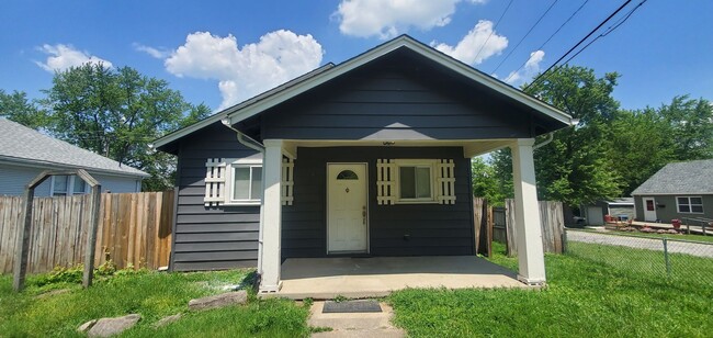 Don't miss out on this adorable 2-bedroom ... - Don't miss out on this adorable 2-bedroom ... Casa