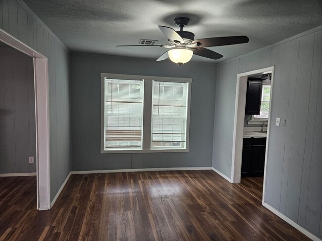 Photo - 209 NW Arlington Ave