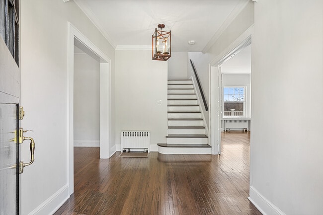 Photo - 339 Round Hill Rd