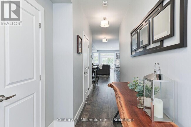 Photo - 238 Courtland St