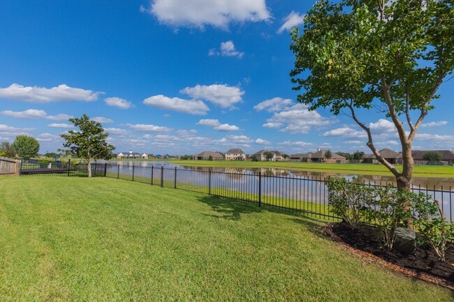 Building Photo - 835 Aqua Vista Ln