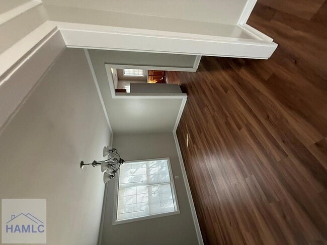 Photo - 498 W Bay St
