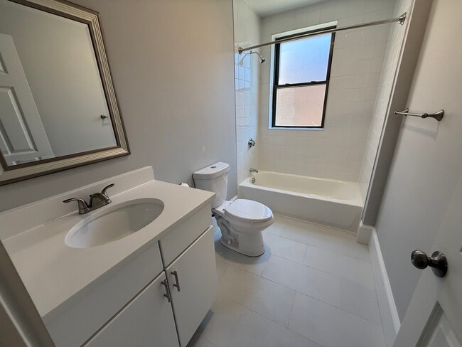 Photo - 72 Longwood Ave