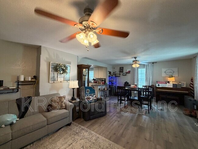 Photo - 1124 Myrtle St