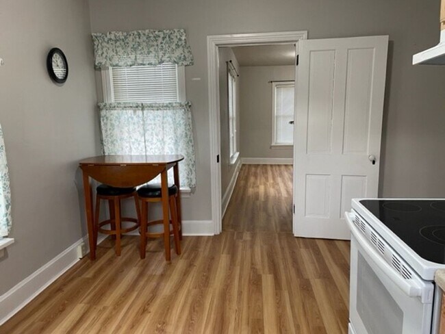 Photo - 3971 Linglestown Rd Unidad 2