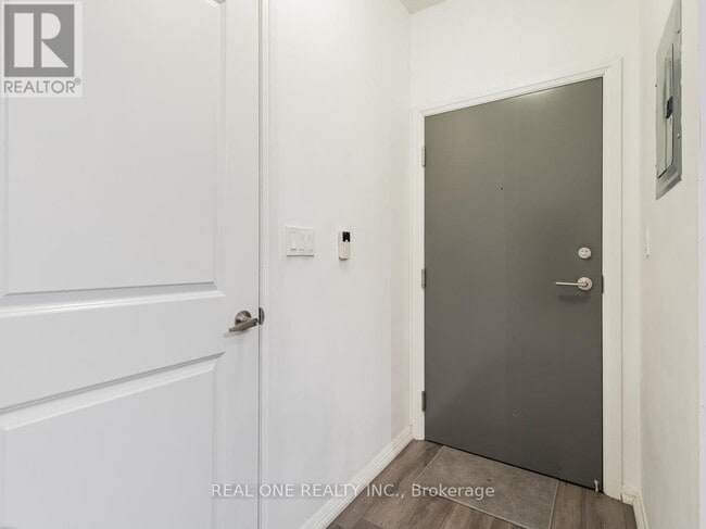 Photo - 35 Hayden St Unit 104