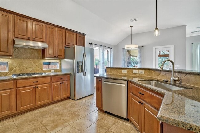 Photo - 180 Harris Dr