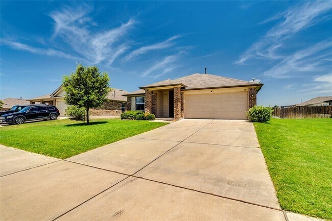 Photo - 303 Marimoor Dr