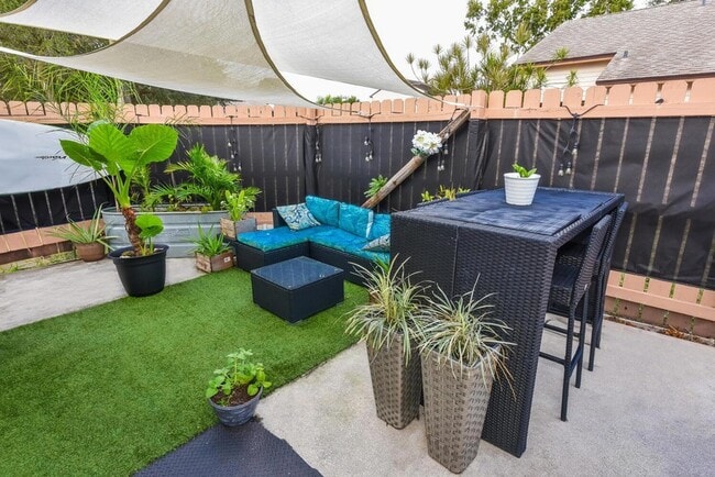 Photo - 108 Sherwood Cir