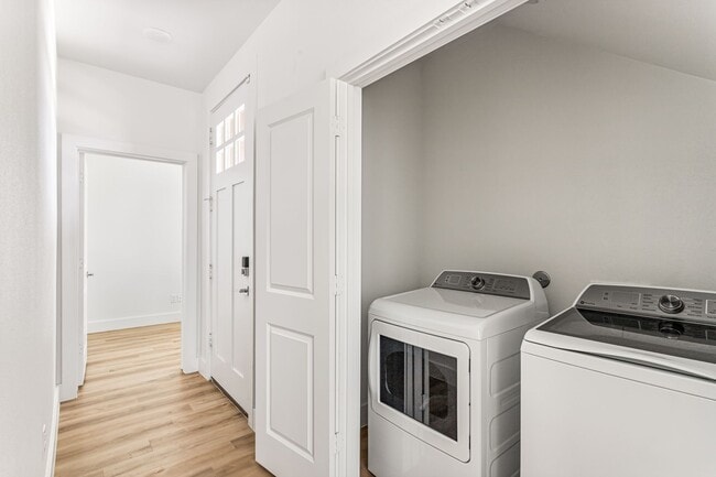 2509 Benbrook Blvd Unit 901 2509 Benbrook Blvd Unit 901 2028