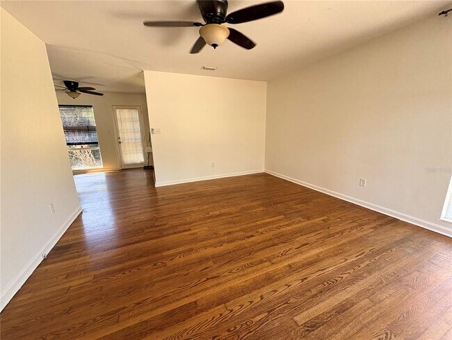 Photo - 538 NW 35th St