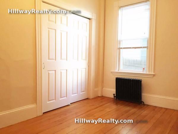 Photo - 51 Custer St