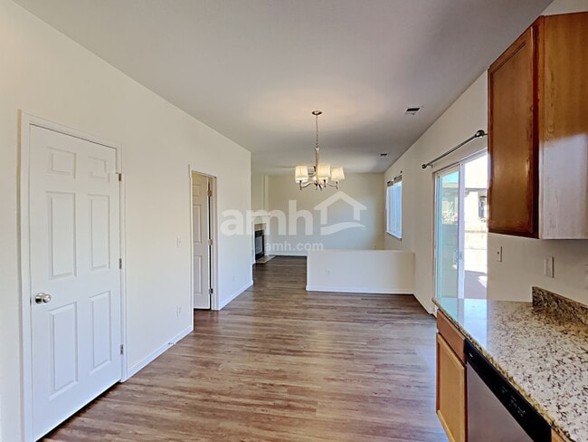 Photo - 9656 Nucla St