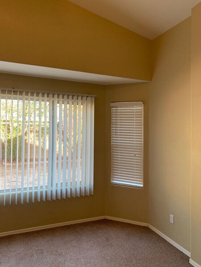 Photo - COMING SOON! Bright, Open Floorplan - Close to Freeways