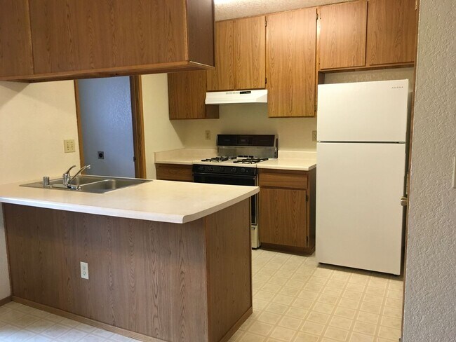 Photo - 2601 Oxford Rd Unit 1