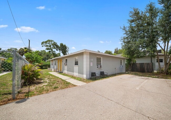 Building Photo - 322A-322B Louise Ave Unit 322A Louise Ave
