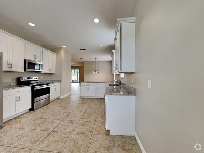 Building Photo - 2724 Carrickton Cir Rental