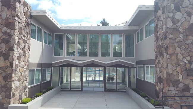 Twin Pines Manor Apartments