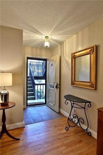 Photo - 40 Arpege Way NW Unidad 40