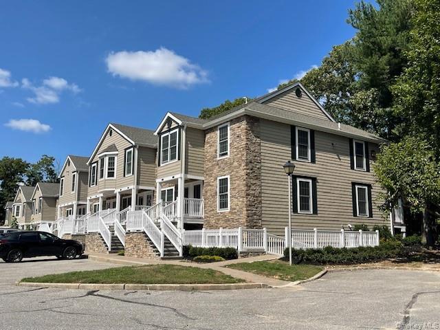 Building Photo - 116 Smithtown Blvd Unit 4B