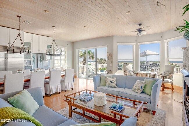 Photo - 1843 Ocean Dr S
