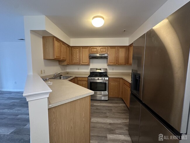 Photo - 1022 Dogwood Ct