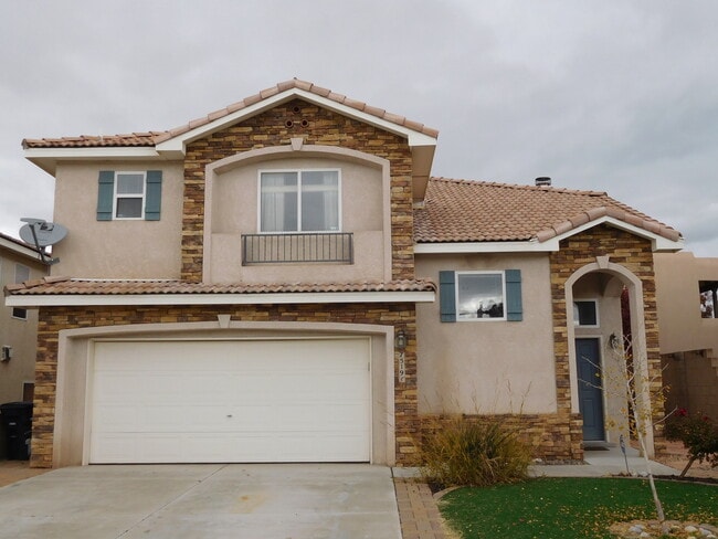 Building Photo - 7519 Treviso Ct NE