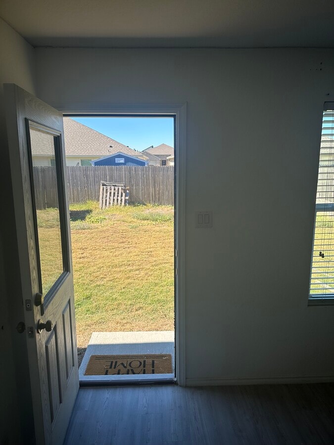 Photo - 2669 Winterfell St