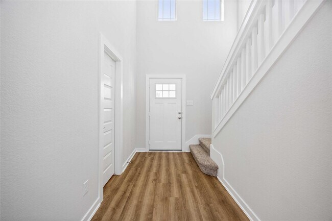 Photo - 5311 Basquiat Dr