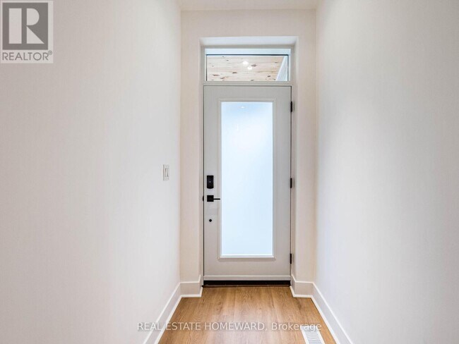 Photo - 66 Melville Ave