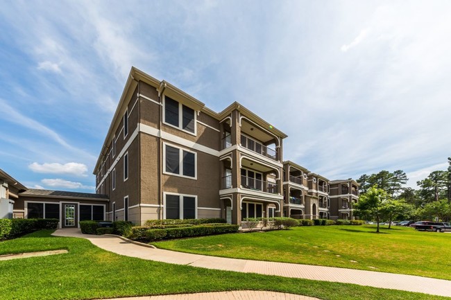 Marquis at the Cascades Apartments For Rent in Tyler, TX | ForRent.com