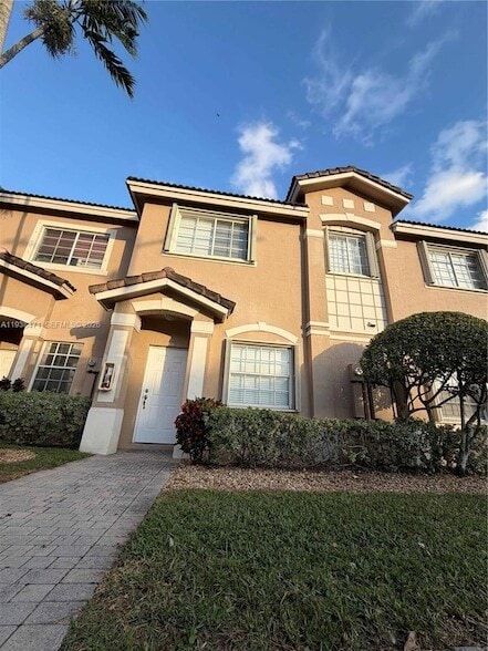 Photo - 5755 NW 115th Ct