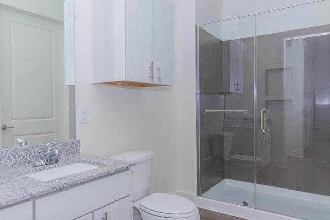 Bathroom - Ivy Point Friendswood